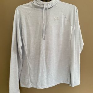 Women’s Under Armour lightweight pullover hoodie. Size Medium.